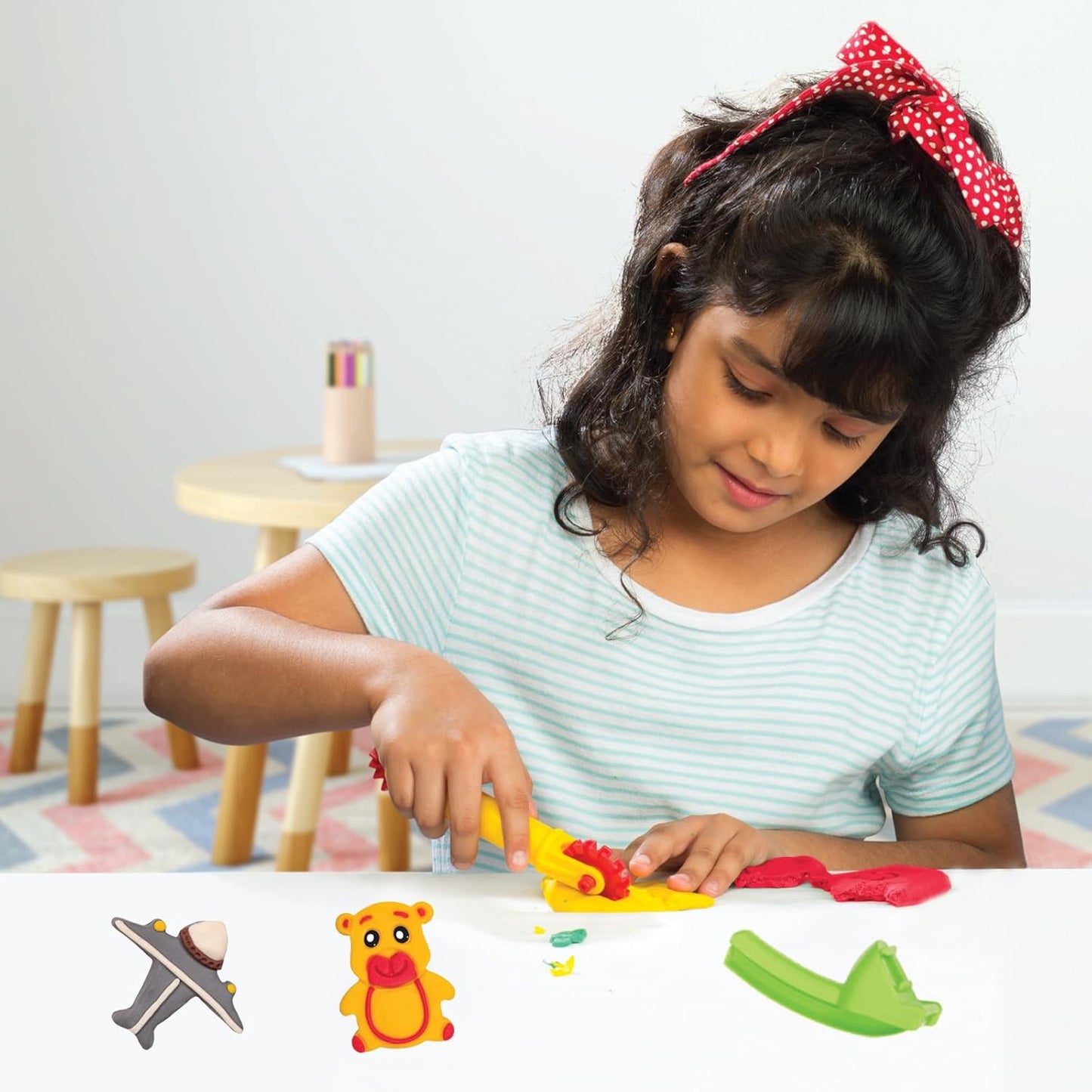 Fundough Funskool Gift Set, Play Set for Kid, 5 Colorful Dough Tubs of 50g Each (250g Total), Learning, Fun & Engaging Activity, Multicolour, Gift Set for Kids, Age 3+ Years